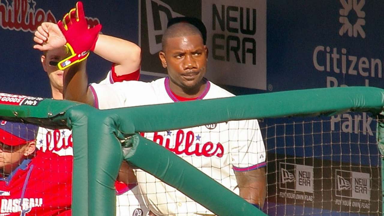 Howard tallies 1,000th career RBI on homer