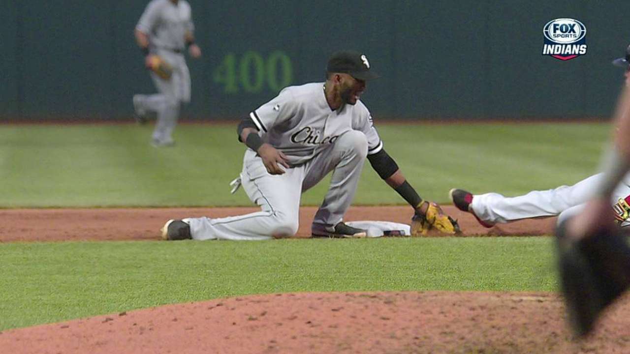 Asdrubal safe as replay shows missed tag