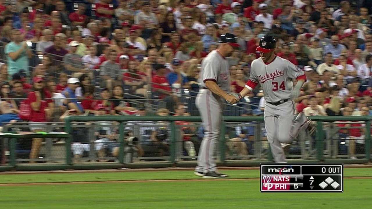 Harper hits first homer since coming off DL
