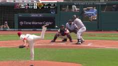 Abreu helps White Sox muscle past Tribe