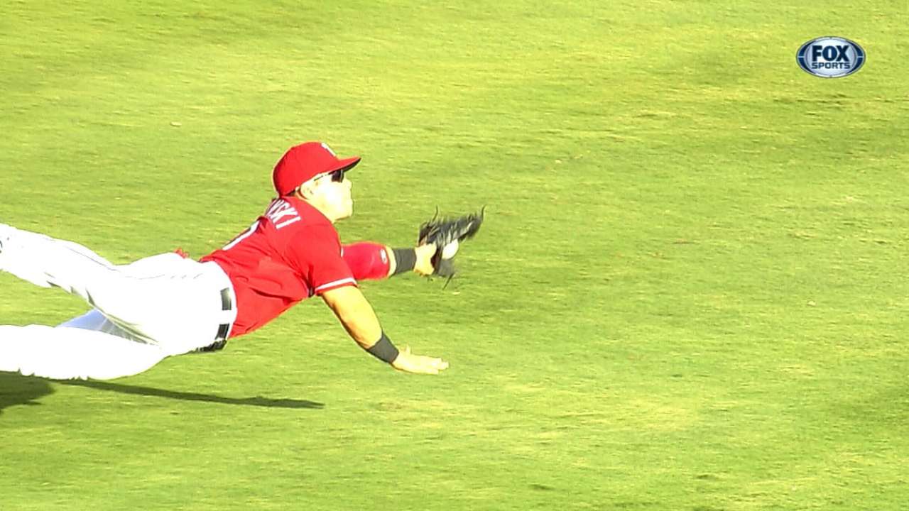 Smolinski's diving grabs add to memorable debut week