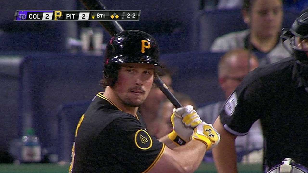 Piratas vencen a Rockies con doble de Snider