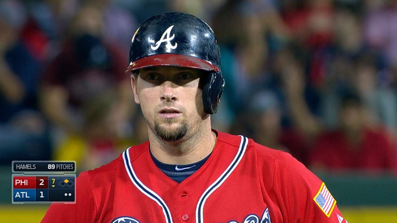Sandberg unsuccessful on seventh-inning challenge
