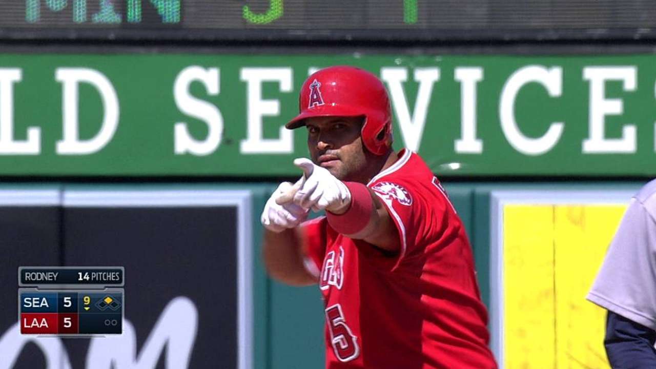 Angelinos le caen a Rodney y doblegan a Marineros