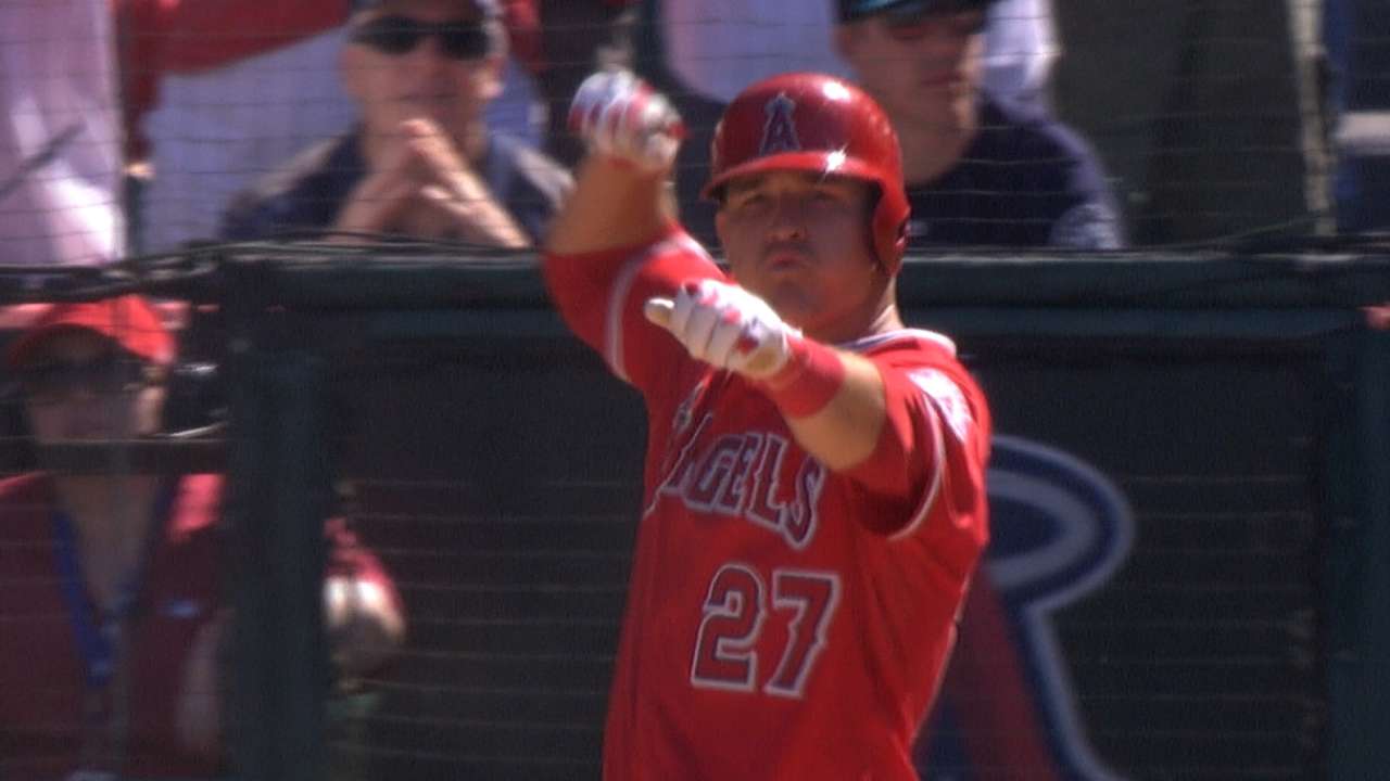 Rodney's early 'arrow' sparks Angels' comeback