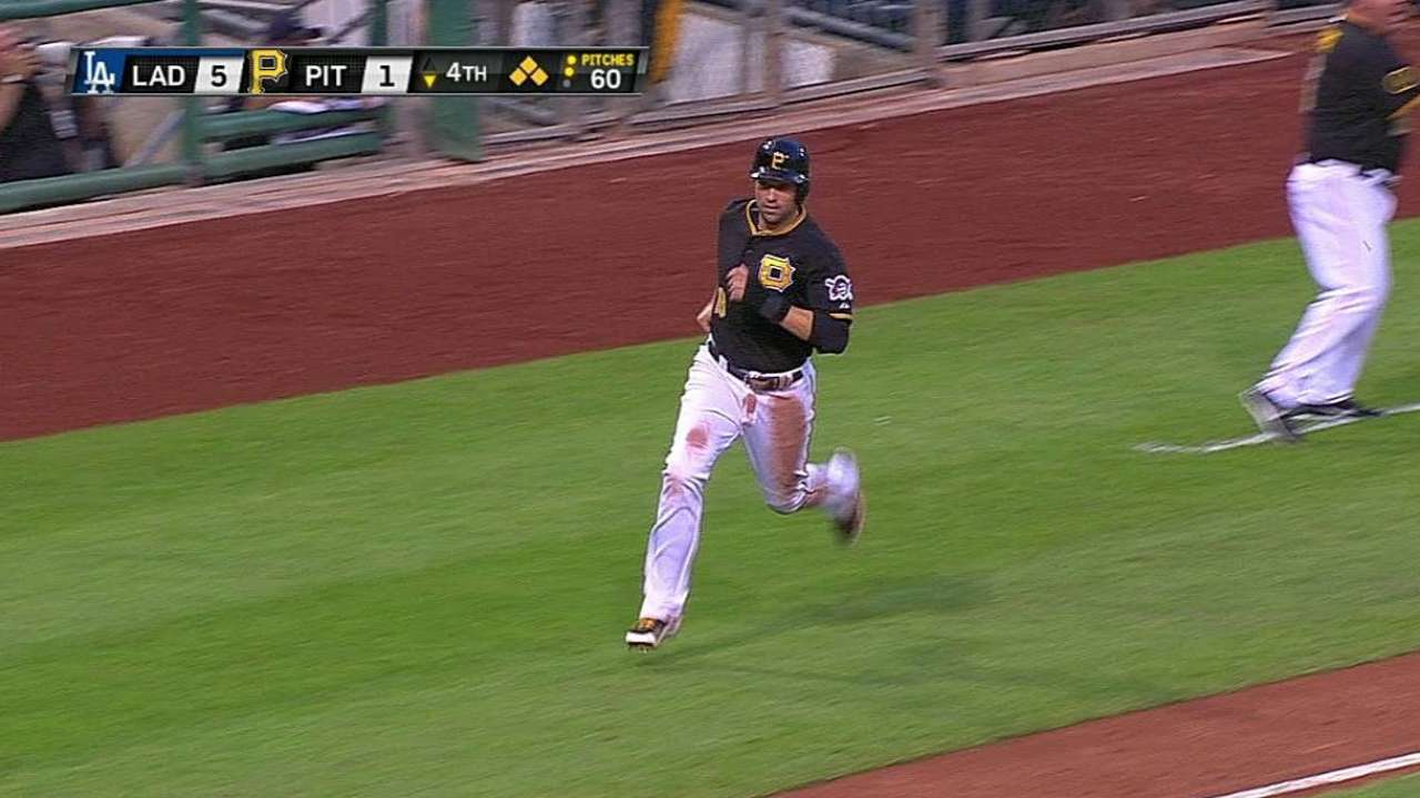 Bucs' six-game home win streak snapped by LA