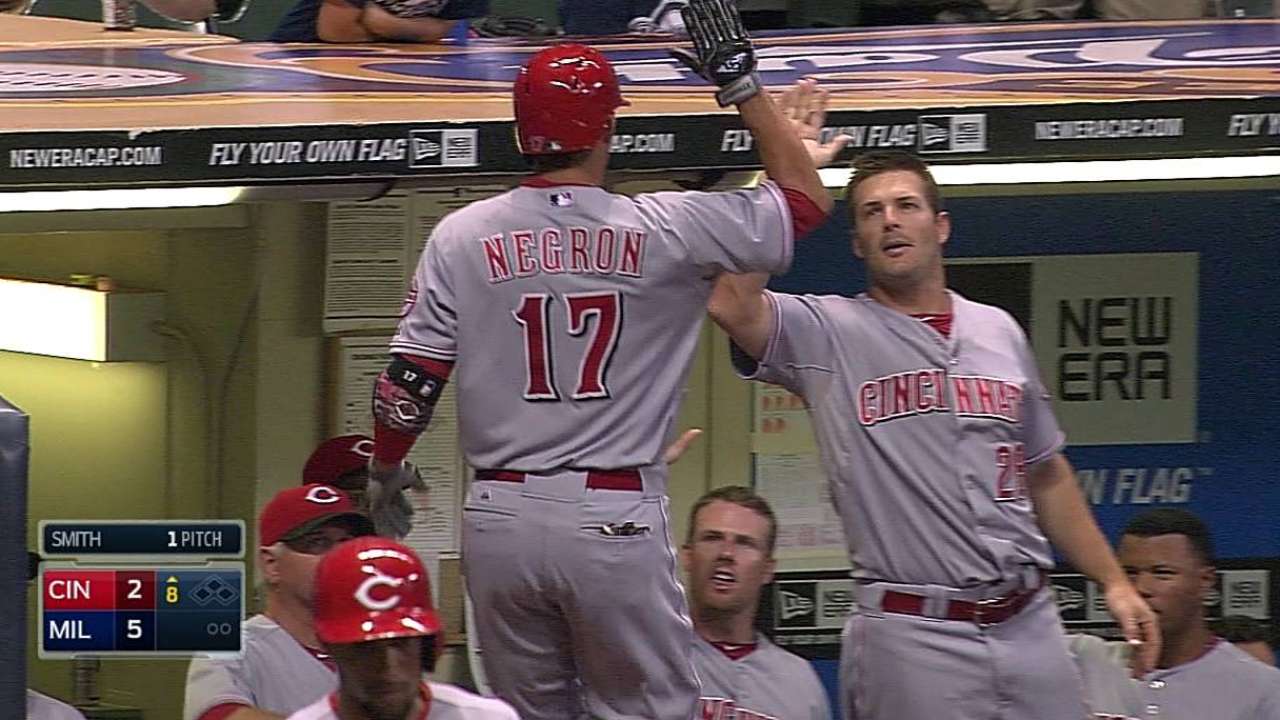 Versatile Negron happy to fill any role for Reds