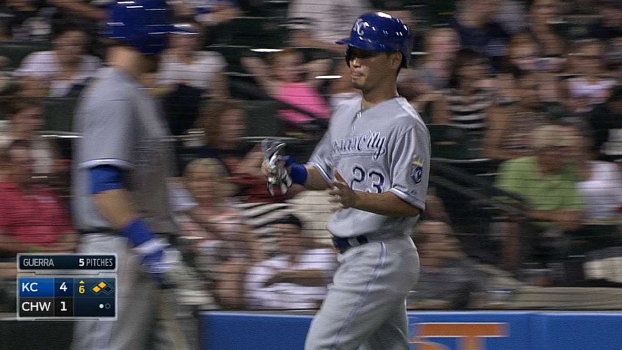 Royals respond following players-only meeting