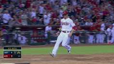 Montero's heroics leave D-backs atop seesaw affair