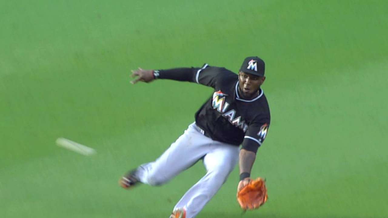 Marlins vencen a Bravos con gran labor de Álvarez