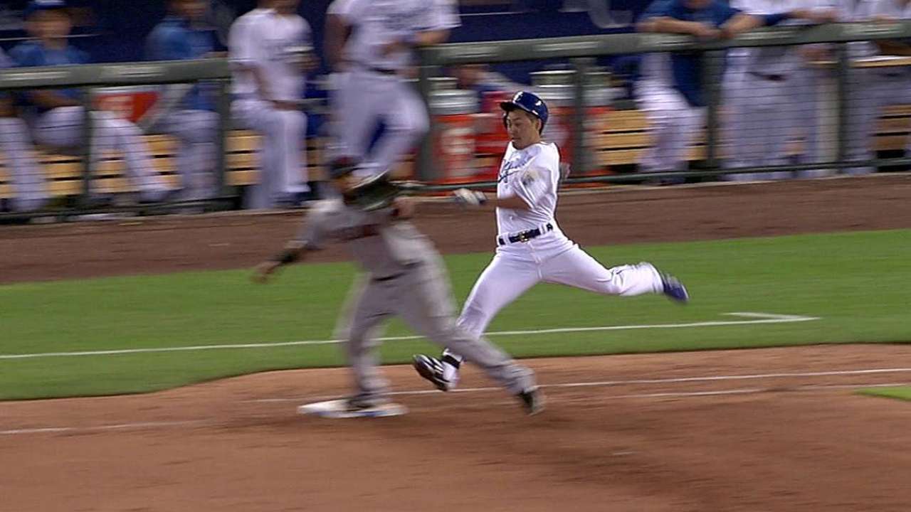 Indians go 1-for-2 in replay challenges vs. Royals