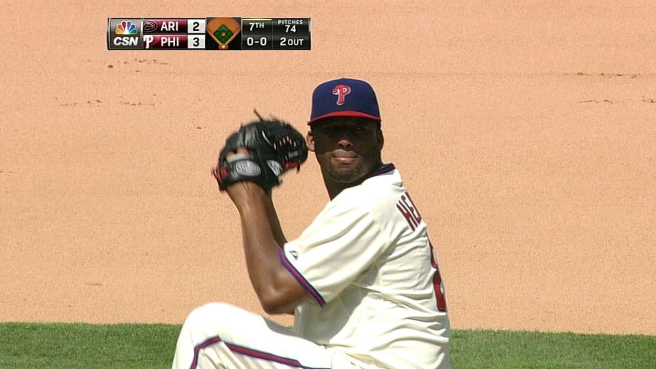 Phillies deal Hernandez to Dodgers