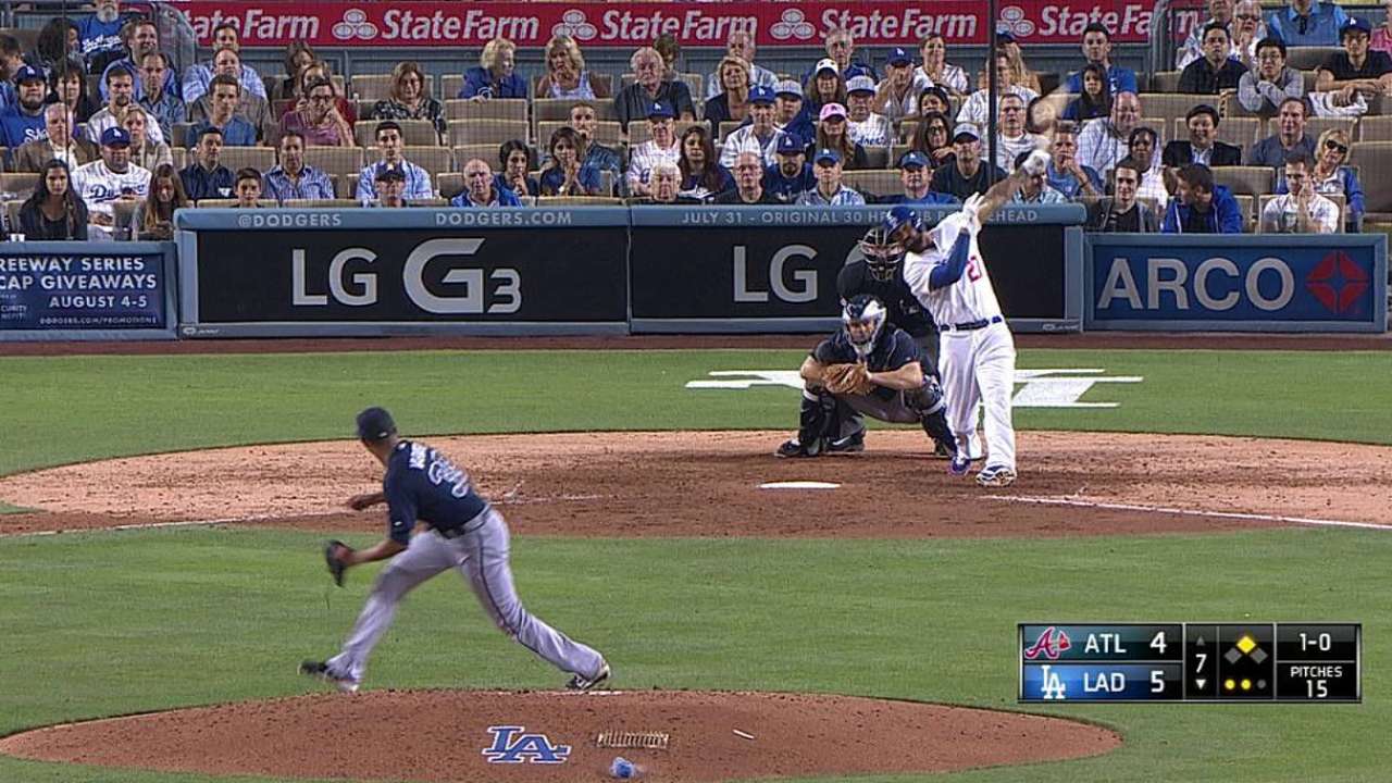 Puig y Kemp se encargaron de hundir a los Bravos
