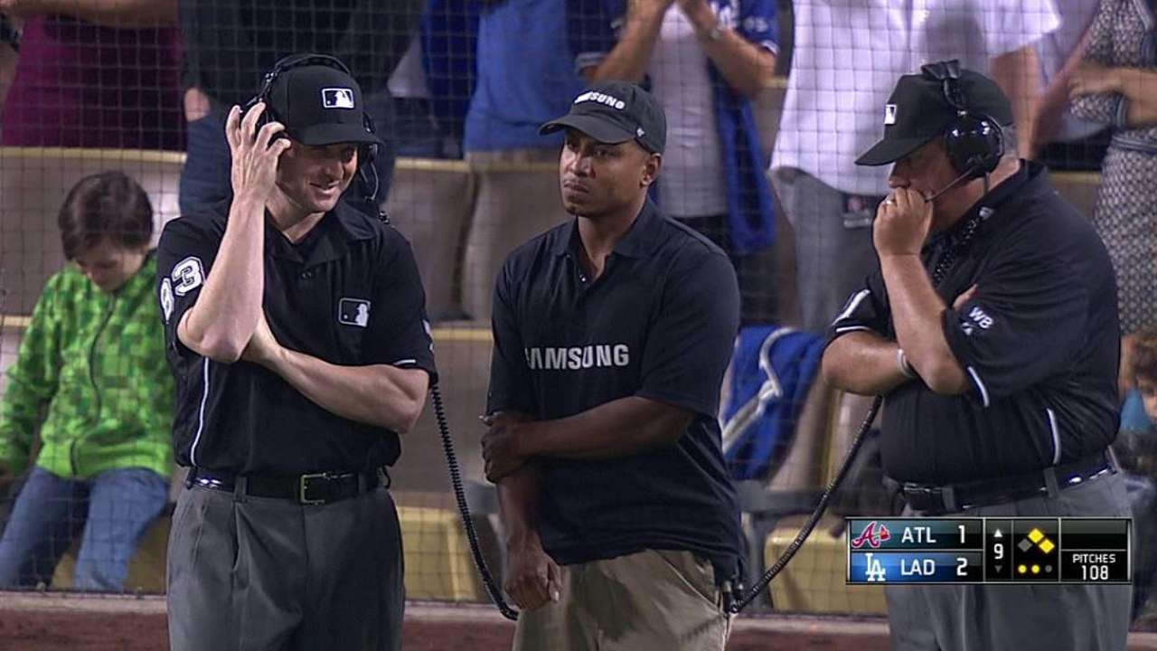 Kershaw's shutout bid goes to replay, but no dice