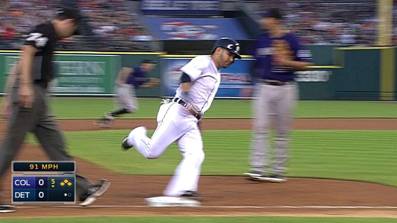 Verlander impresiona y Tigres doblegan a Rockies