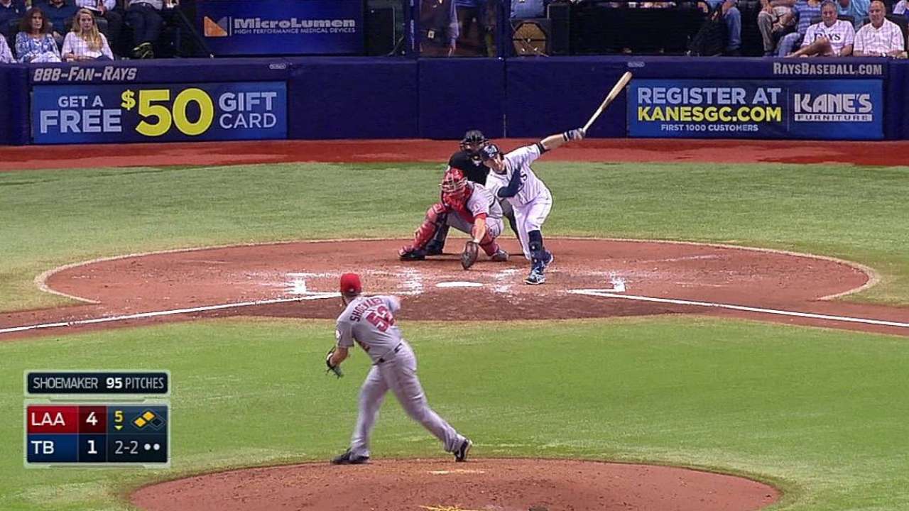 Hellickson tuvo dificultades en derrota vs. Angelinos