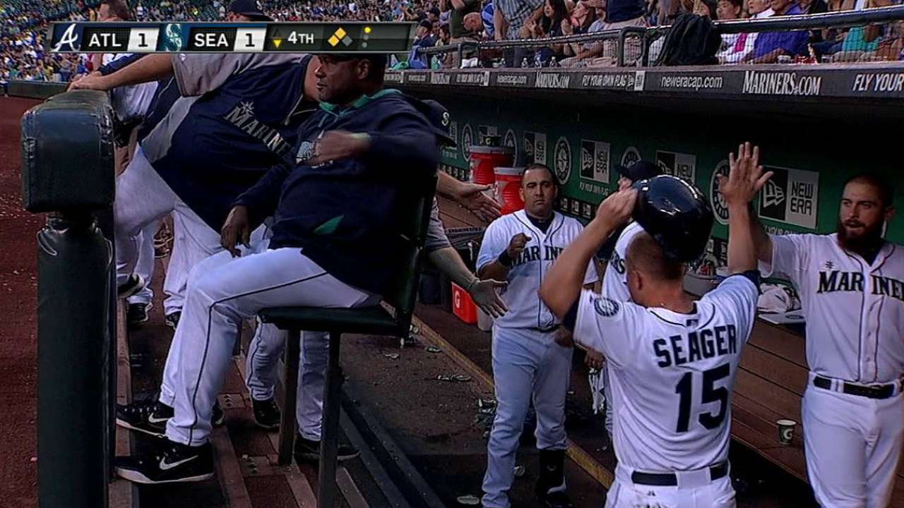 Con joya de Hernández, Seattle supera a Atlanta