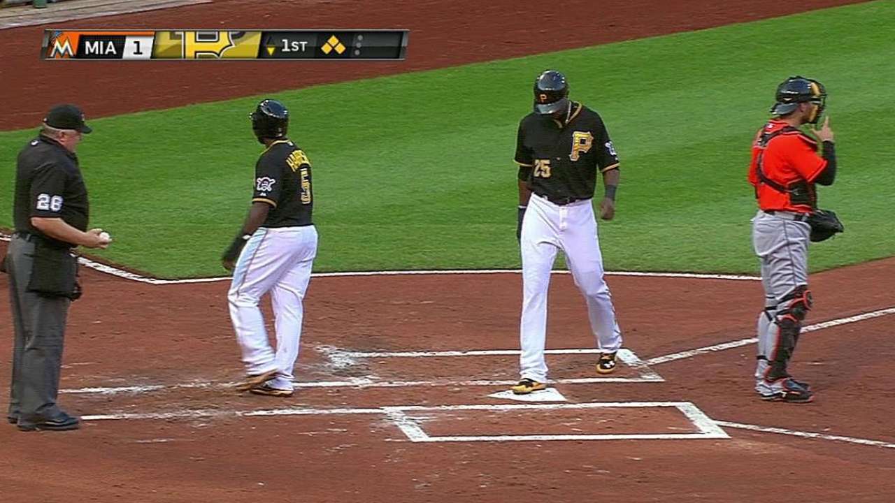 Backed by big frames, Locke handles Fish
