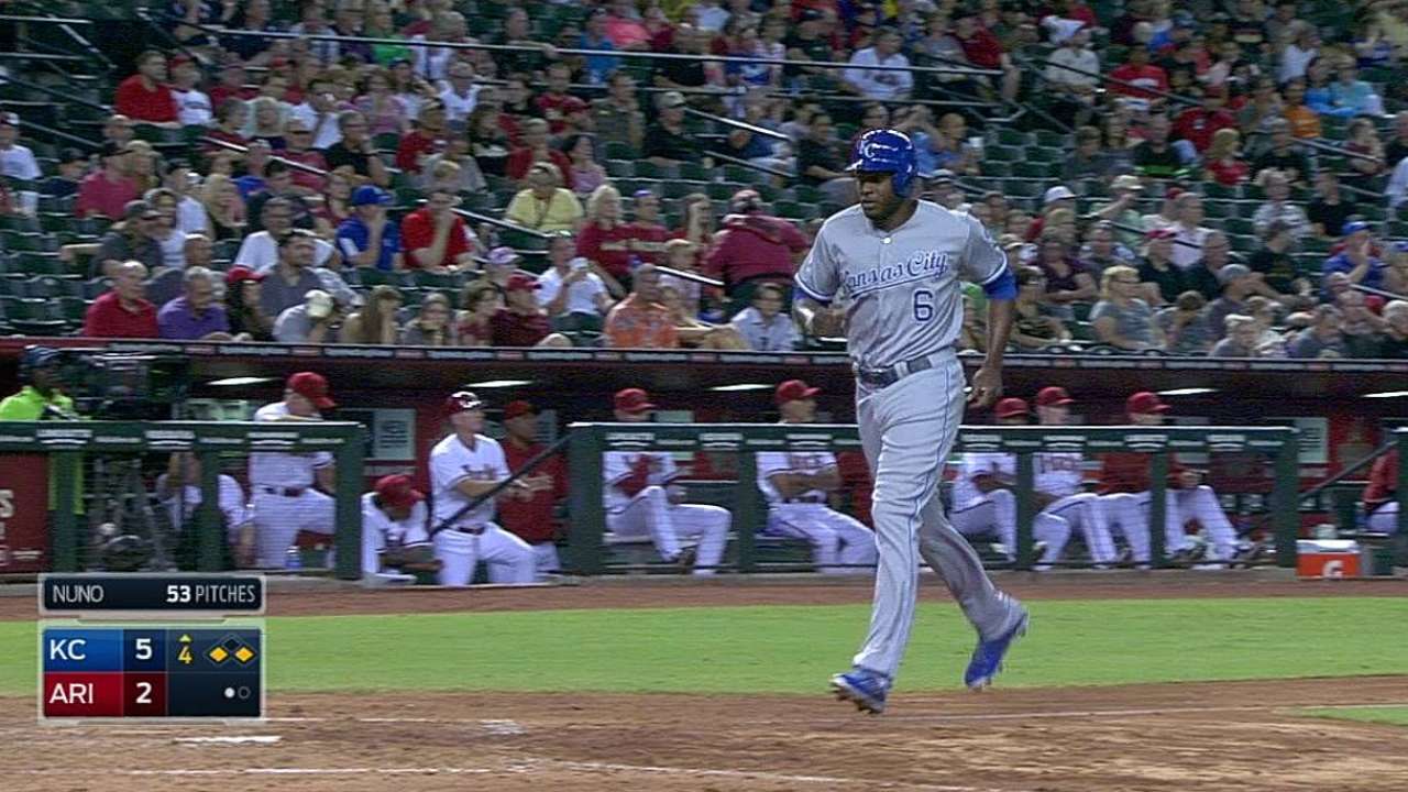 Guthrie lanzó la ruta y Reales barrieron a D-backs
