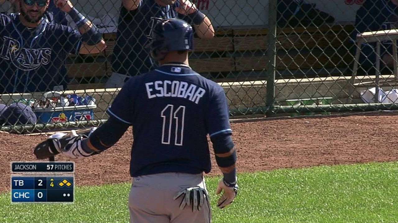 Escobar produjo tres y Rays blanquearon a Cubs