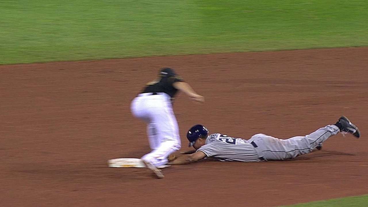 Pirates successfully challenge call on steal attempt
