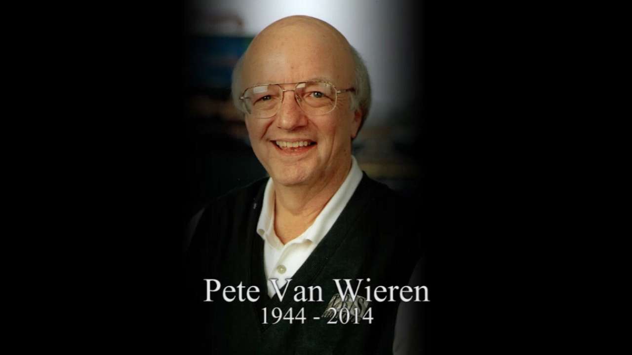 Braves honor Van Wieren in pregame ceremony