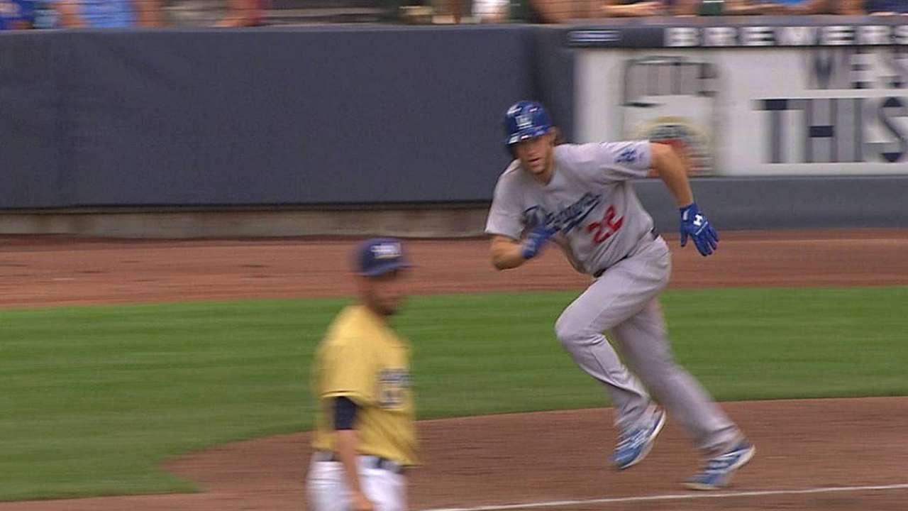 Kershaw ayuda a L.A. a frenar escobas de Milwaukee