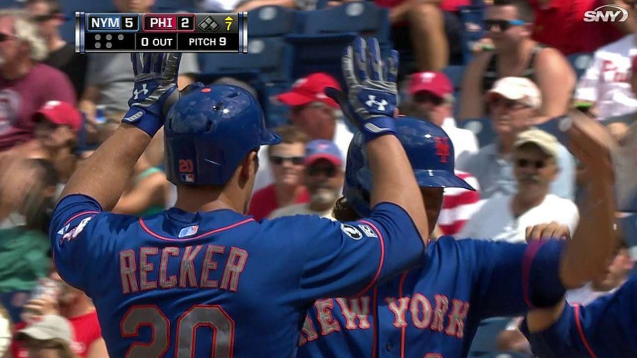 Recker y Niese guían victoria de Mets sobre Filis