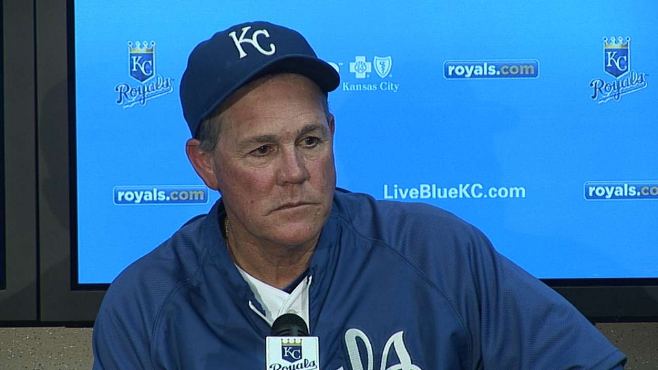KC adds pop, acquires Willingham from Twins