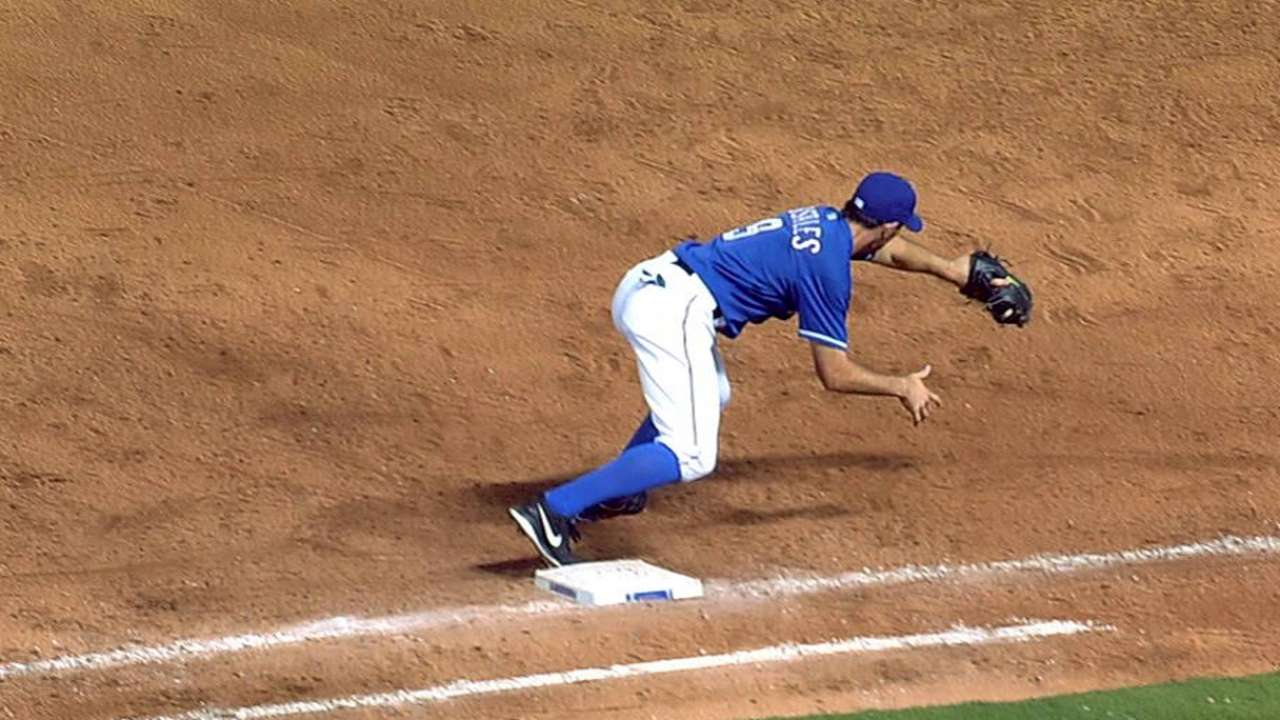 Rays, Rangers go for three in challenges