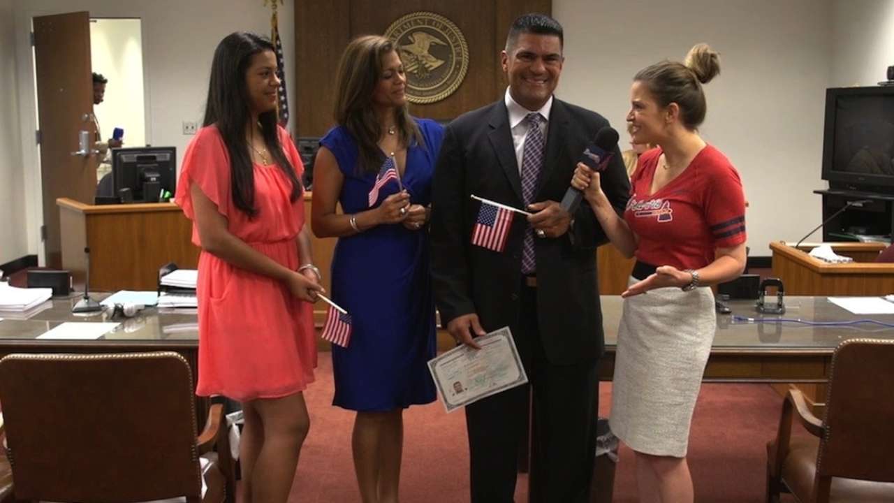 Braves coach Perez becomes US citizen