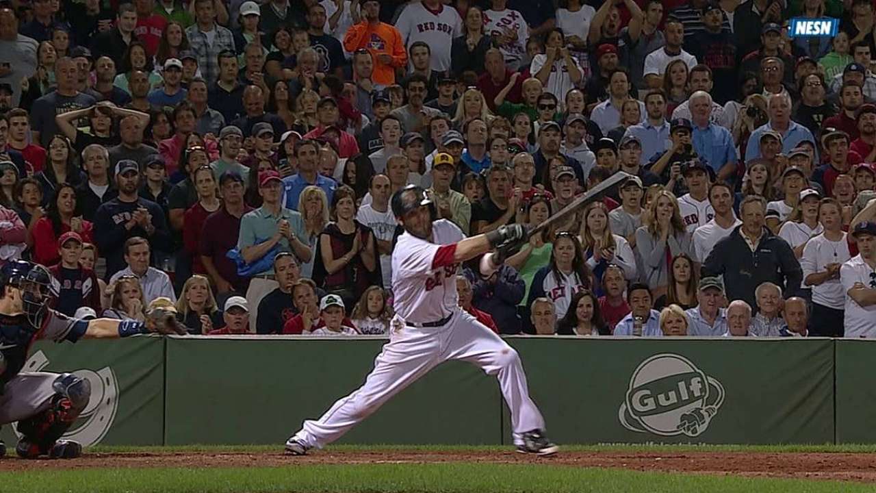 Boston explota en 6to inning para vencer a Astros