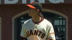 Giants top Phillies, gain ground in NL West