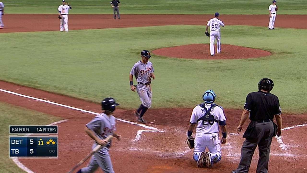 Detroit reaccionó en el 11mo para vencer a los Rays