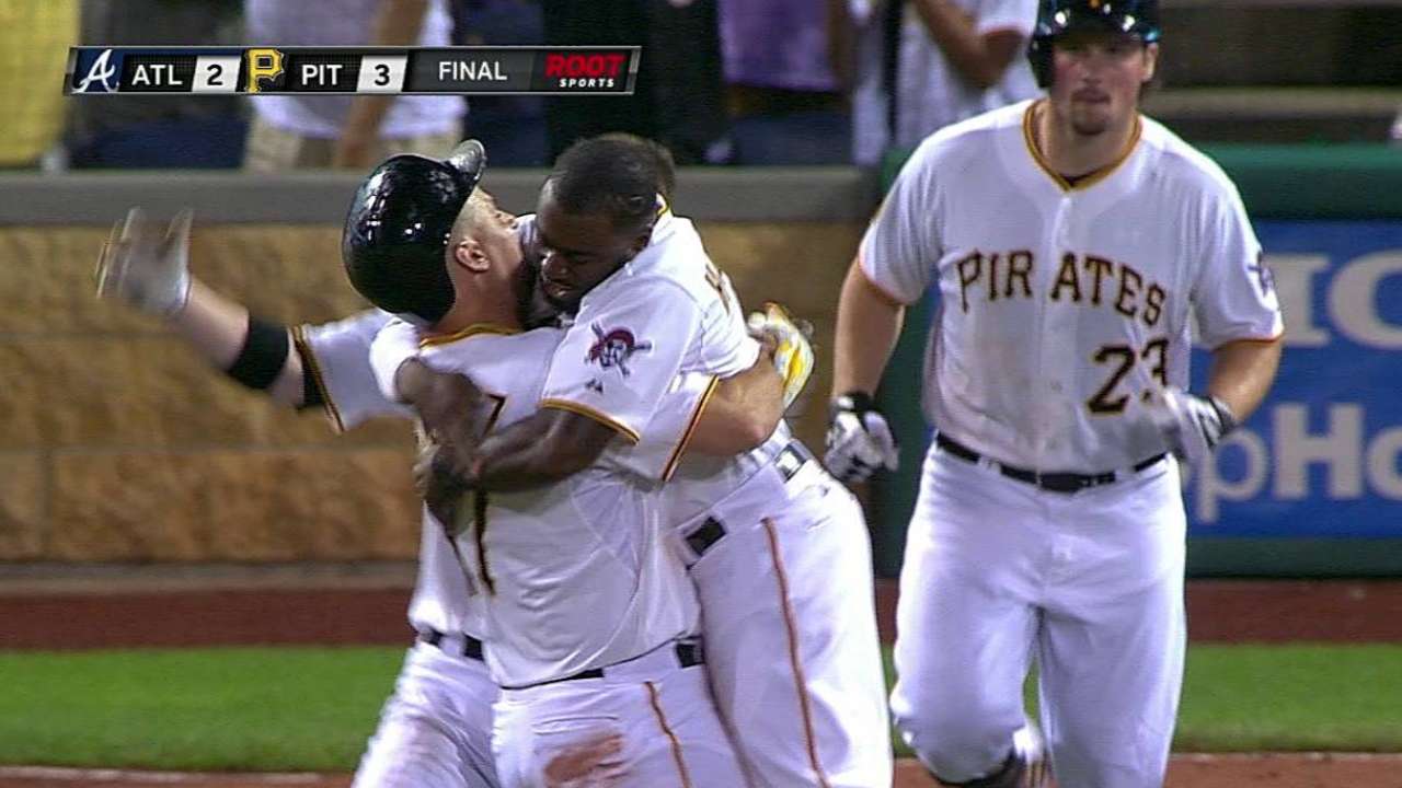 Piratas aprovechan error y dejan tendidos a Bravos
