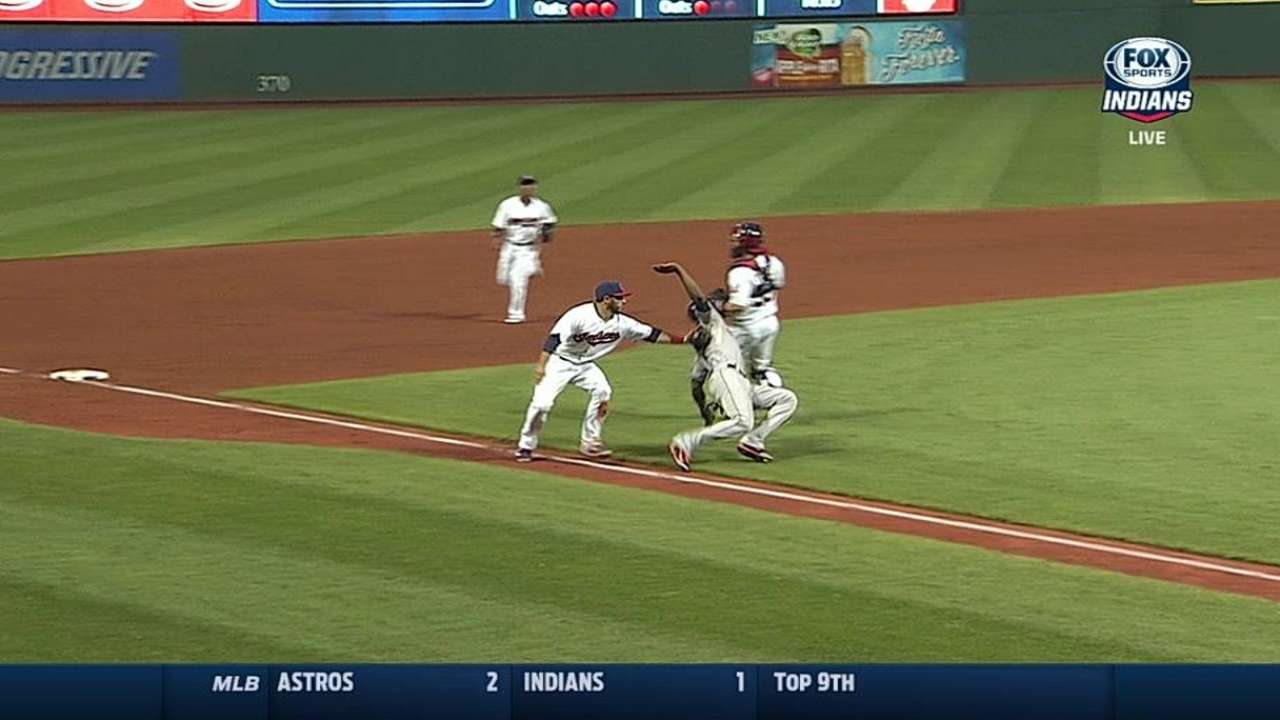 Indios impresionados con José Ramírez en el SS