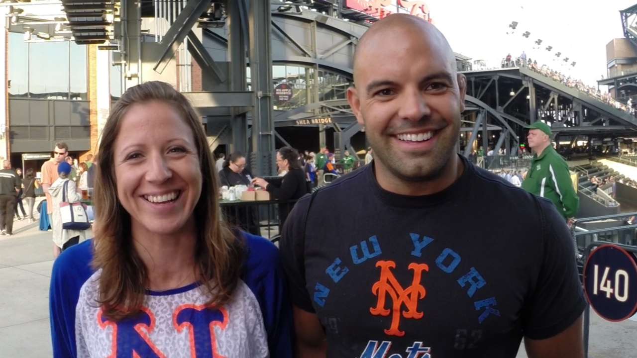 Mets fans go for 'Bucks' on Citi Field date