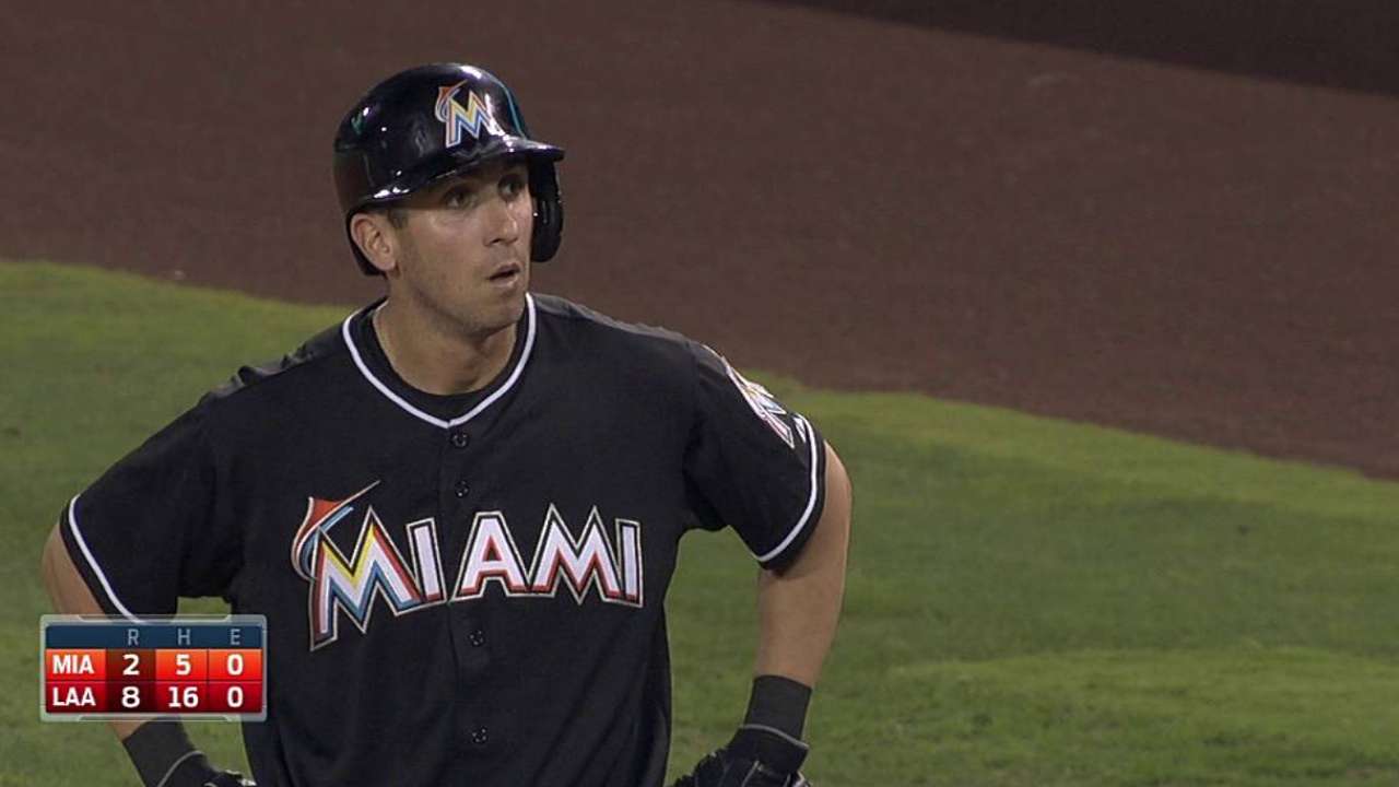 Eovaldi falla y Marlins son derrotados por Angels