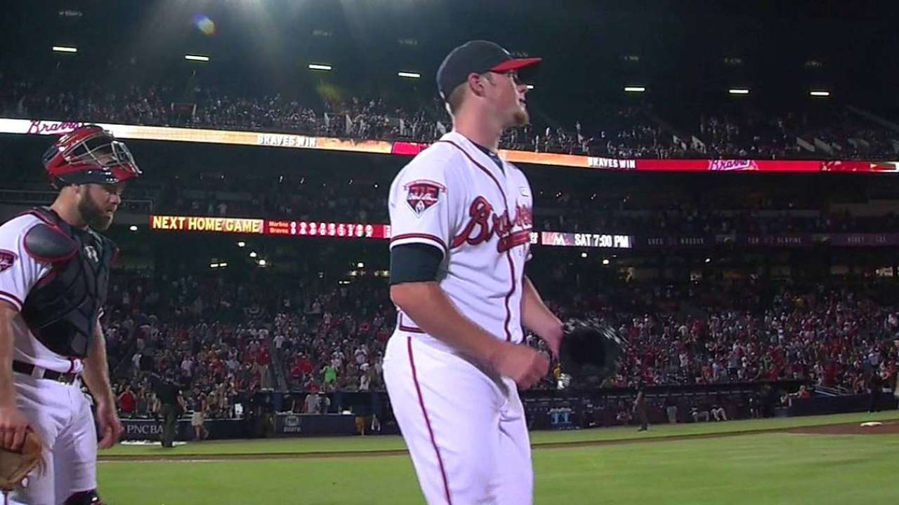 Kimbrel joins short, elite list with 40th save