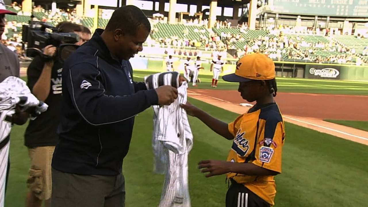 White Sox host JRW Little Leaguers