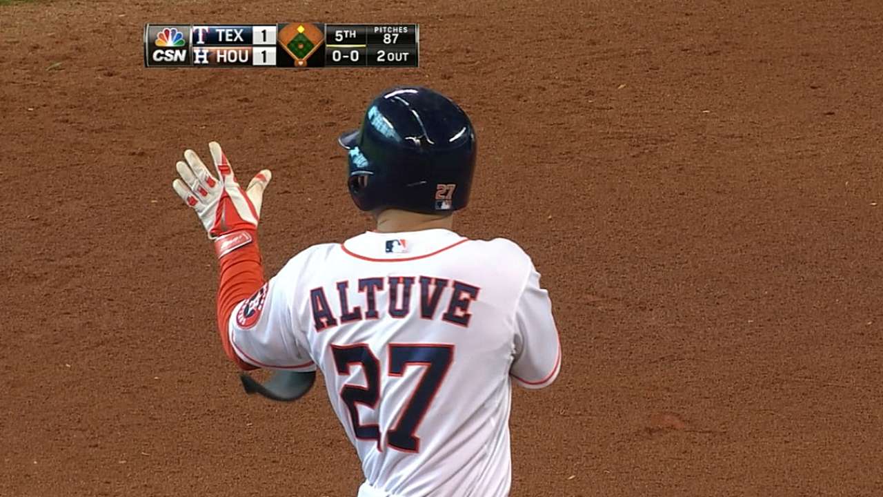 José Altuve en medio de una temporada extraordinaria
