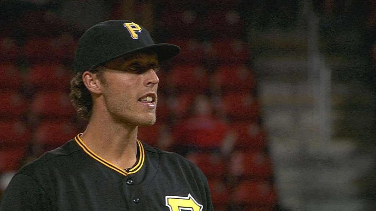 Holdzkom takes unlikely path to MLB debut