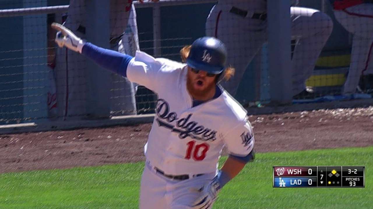 Dodgers miss chance to pad lead in marathon loss