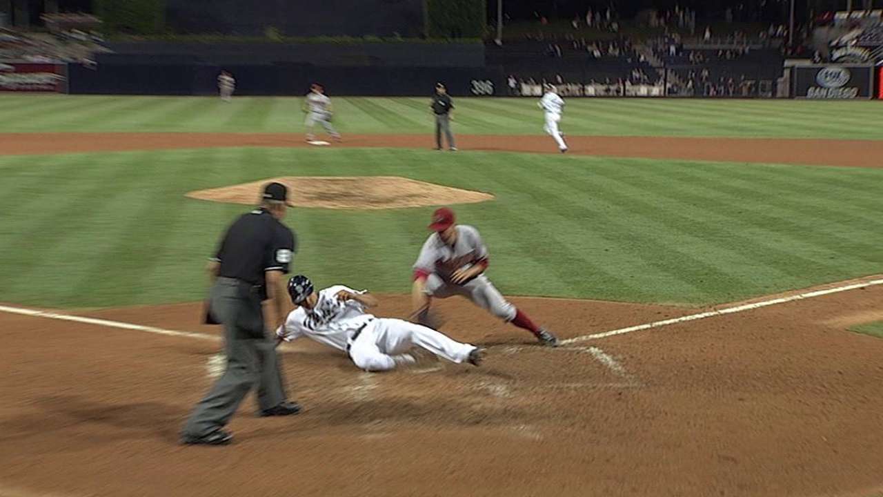 Ofensiva de S.D. fue dominada por Delgado, D-backs