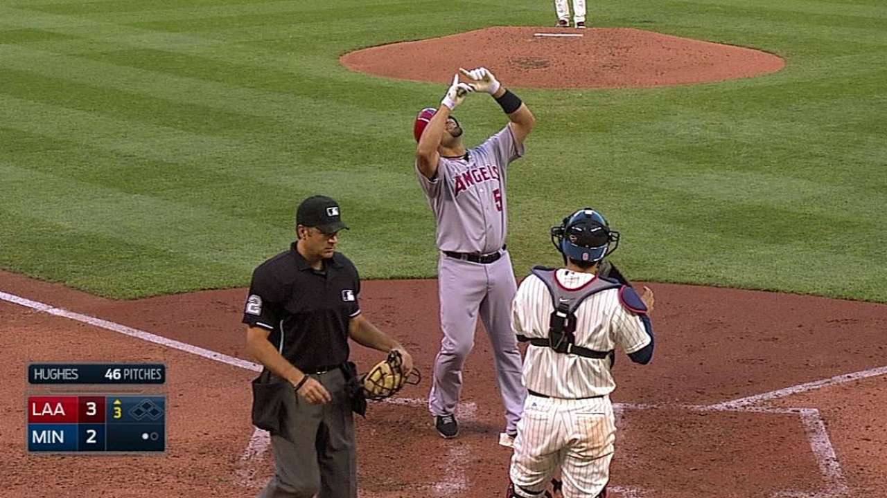 Estacazo de Pujols eleva a Angels sobre Mellizos