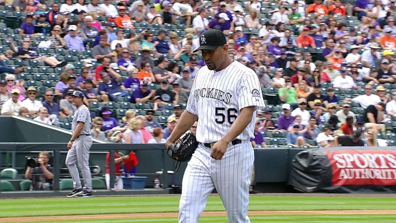Royals sign Morales to Minors deal