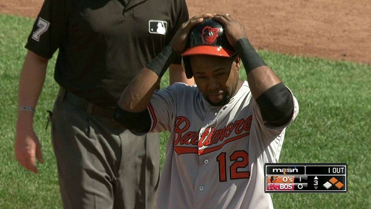 Orioles barrieron a los Medias Rojas con una paliza