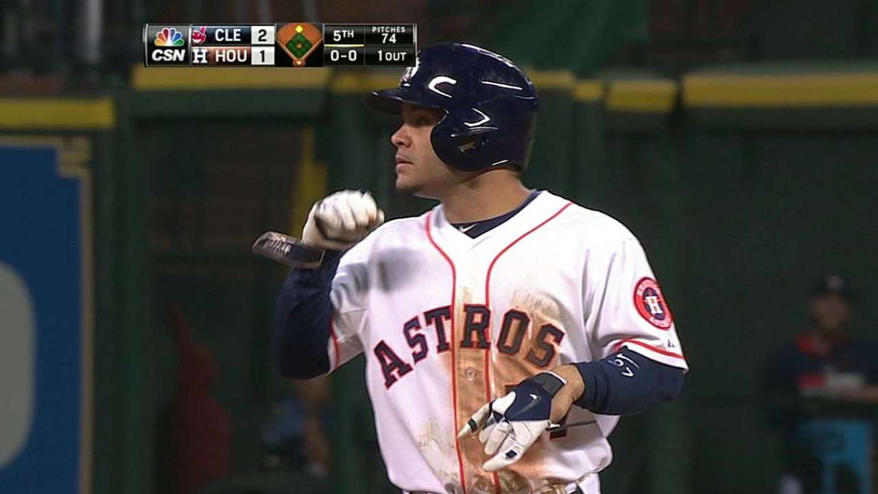 Altuve's record night not enough for Astros