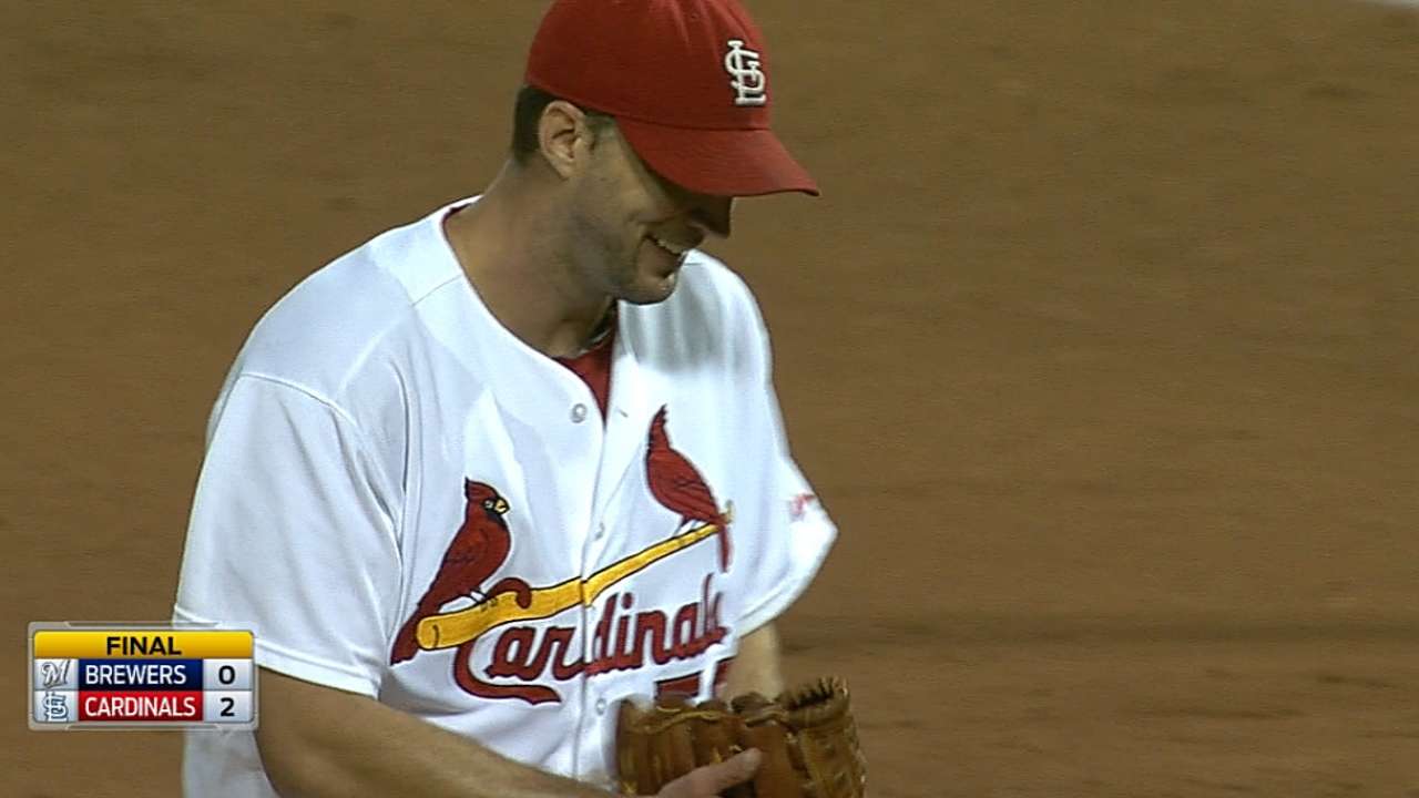 Waino blanks Crew as Cards keep Central pace