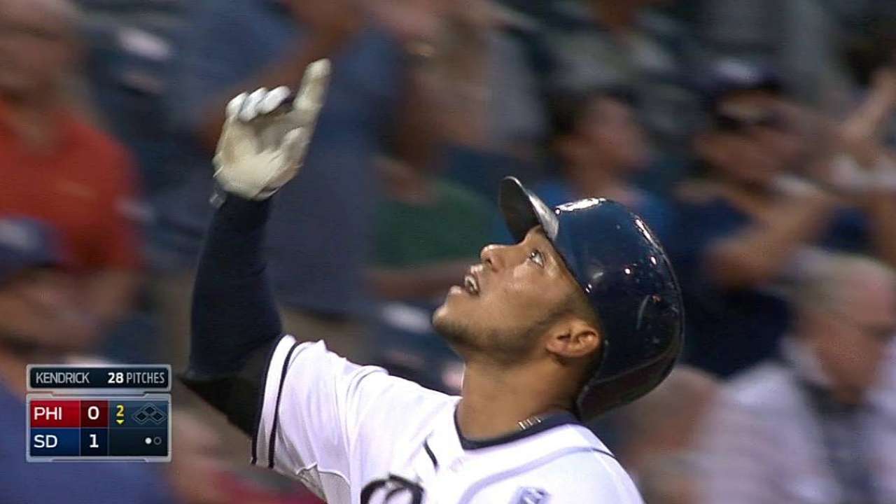 Amarista jonronea y Padres doblegan a Filadelfia